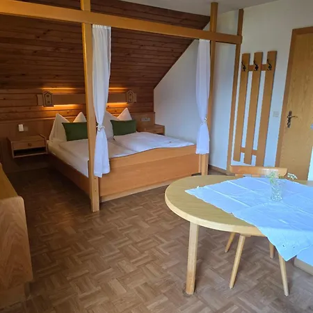 Haus Carina *